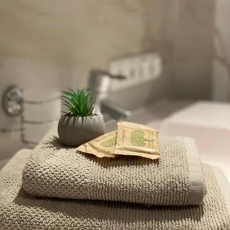 Gondelapart In Out *